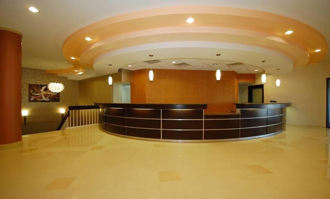 Lux & Spa, Trademark Collection By Wyndham Hotel 3*
