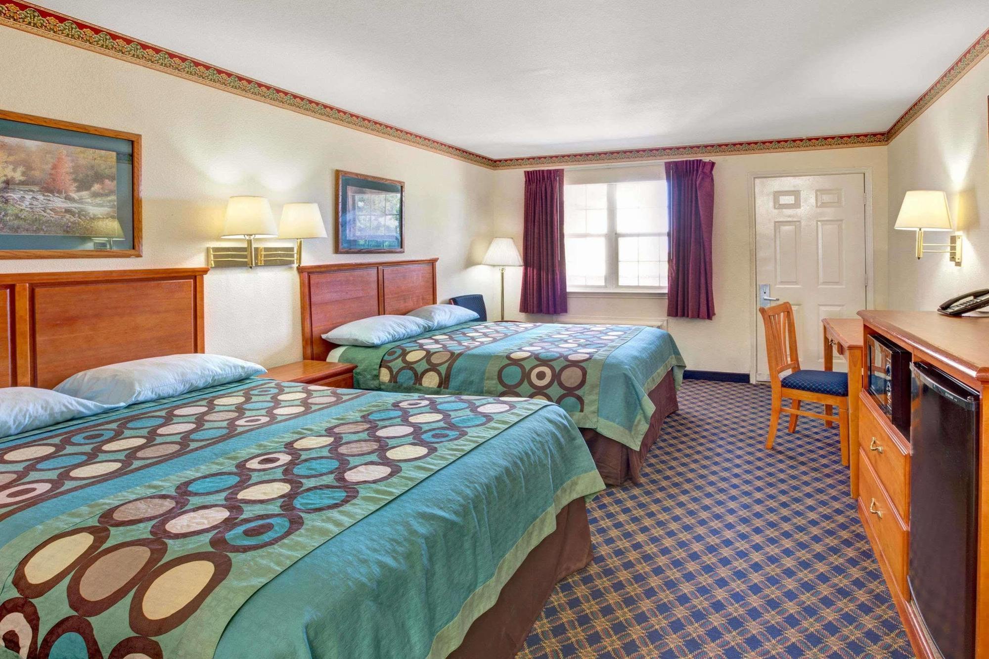 Hotel Super 8 By Wyndham Near At&t Stadium *
