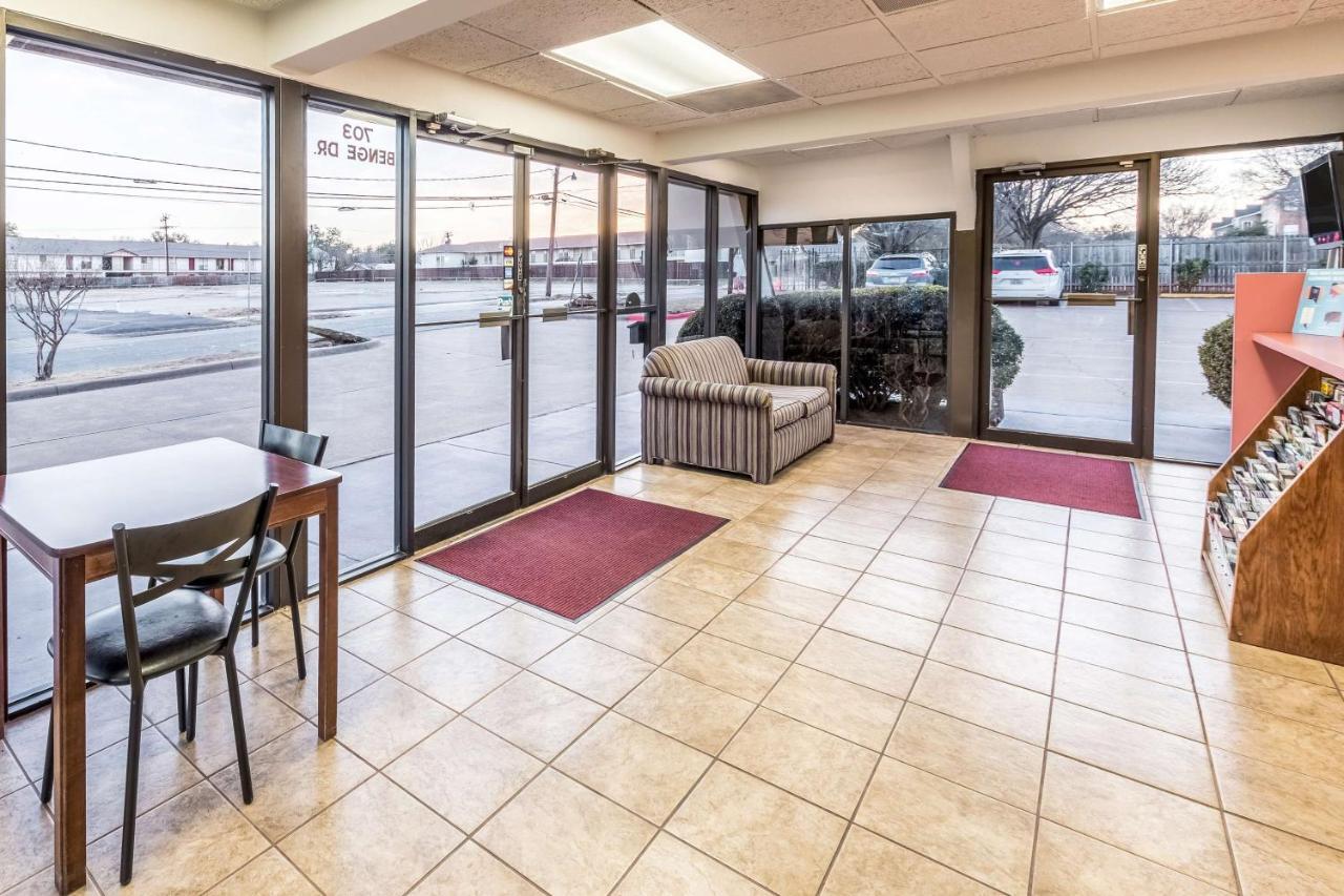 Hotel 6-arlington, Tx - Uta 2*