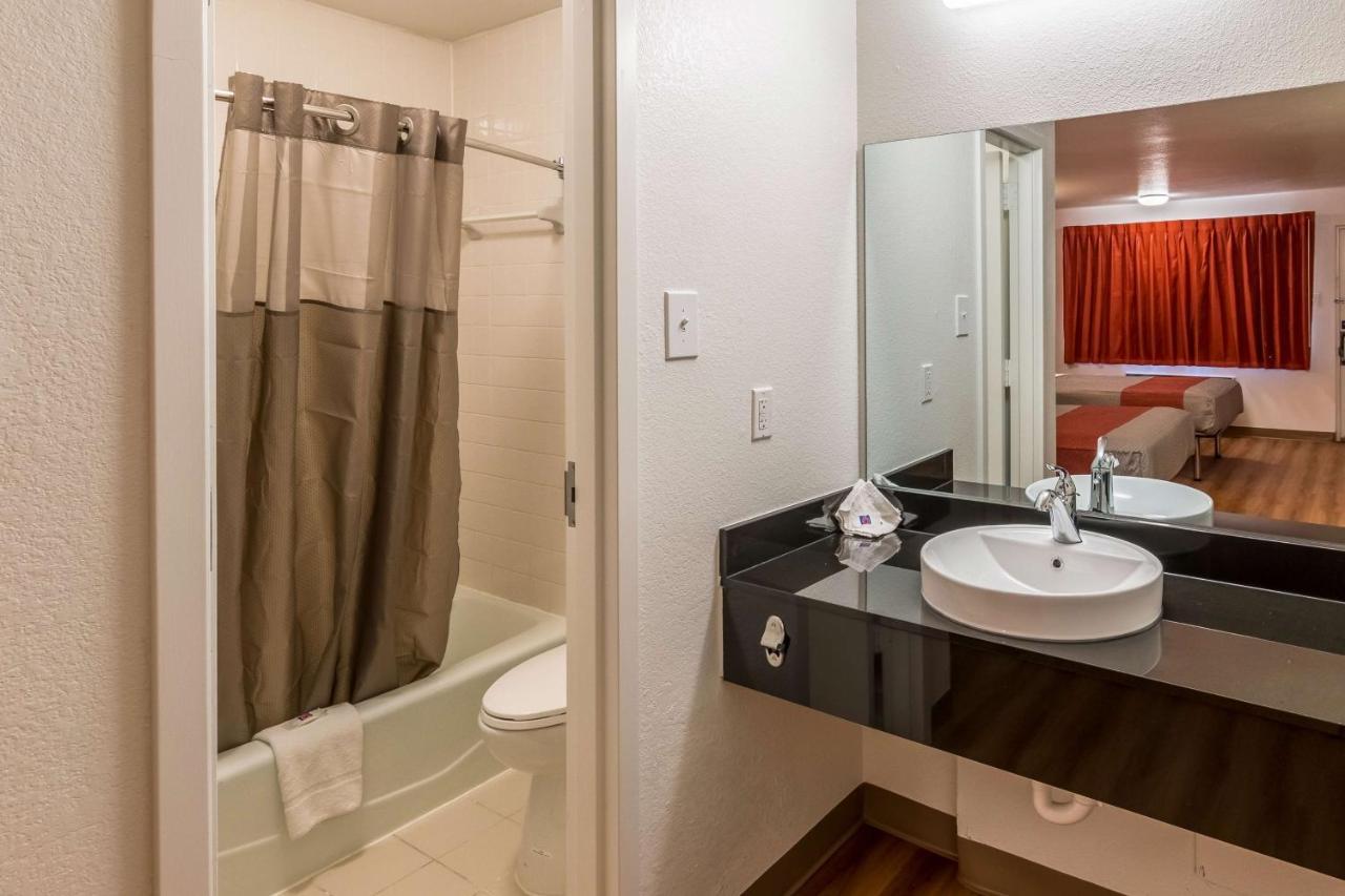 6-arlington, Tx - Uta 2*