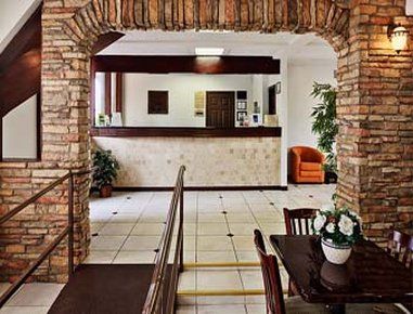 Howard Johnson By Wyndham Ballpark / Six Flags Hotel 3*