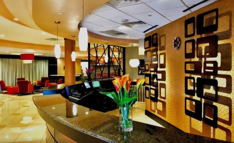Lux & Spa, Trademark Collection By Wyndham Arlington