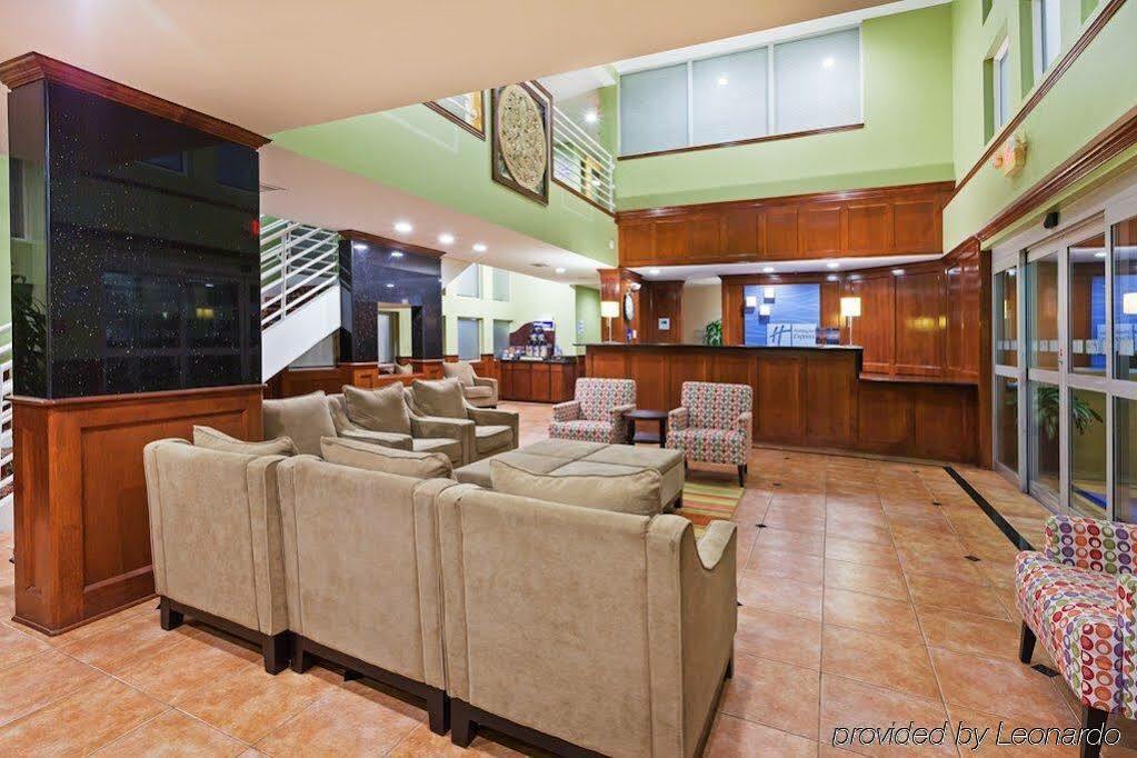 Four Points By Sheraton Dallas Entertainment District