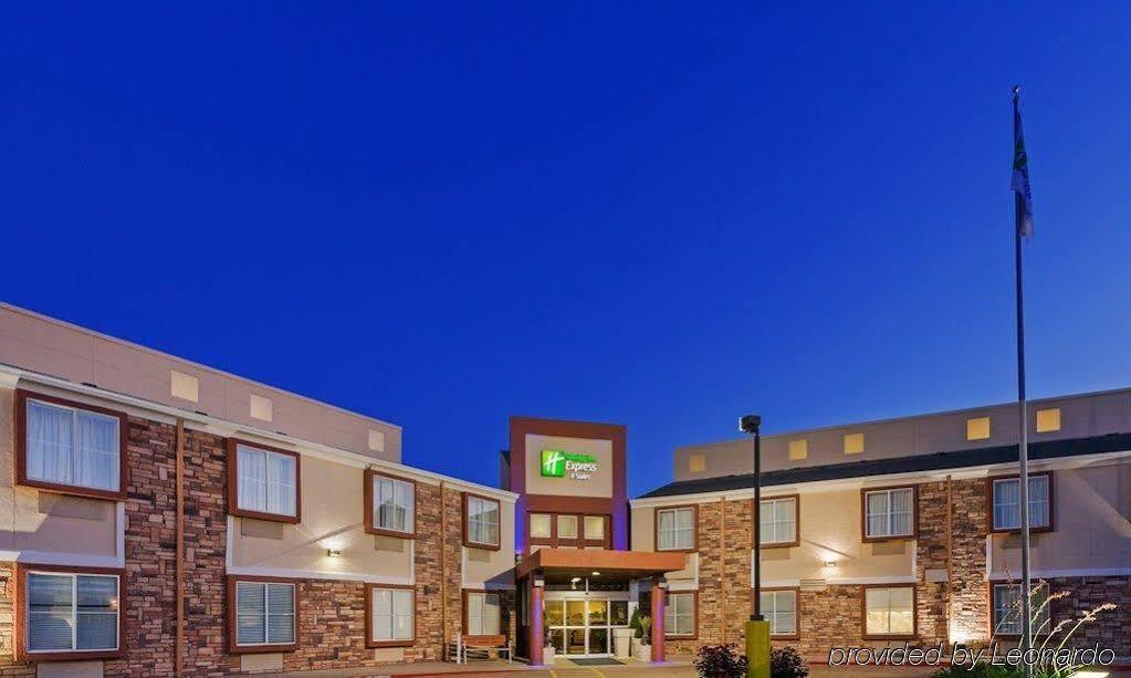 Four Points By Sheraton Dallas Entertainment District 3*