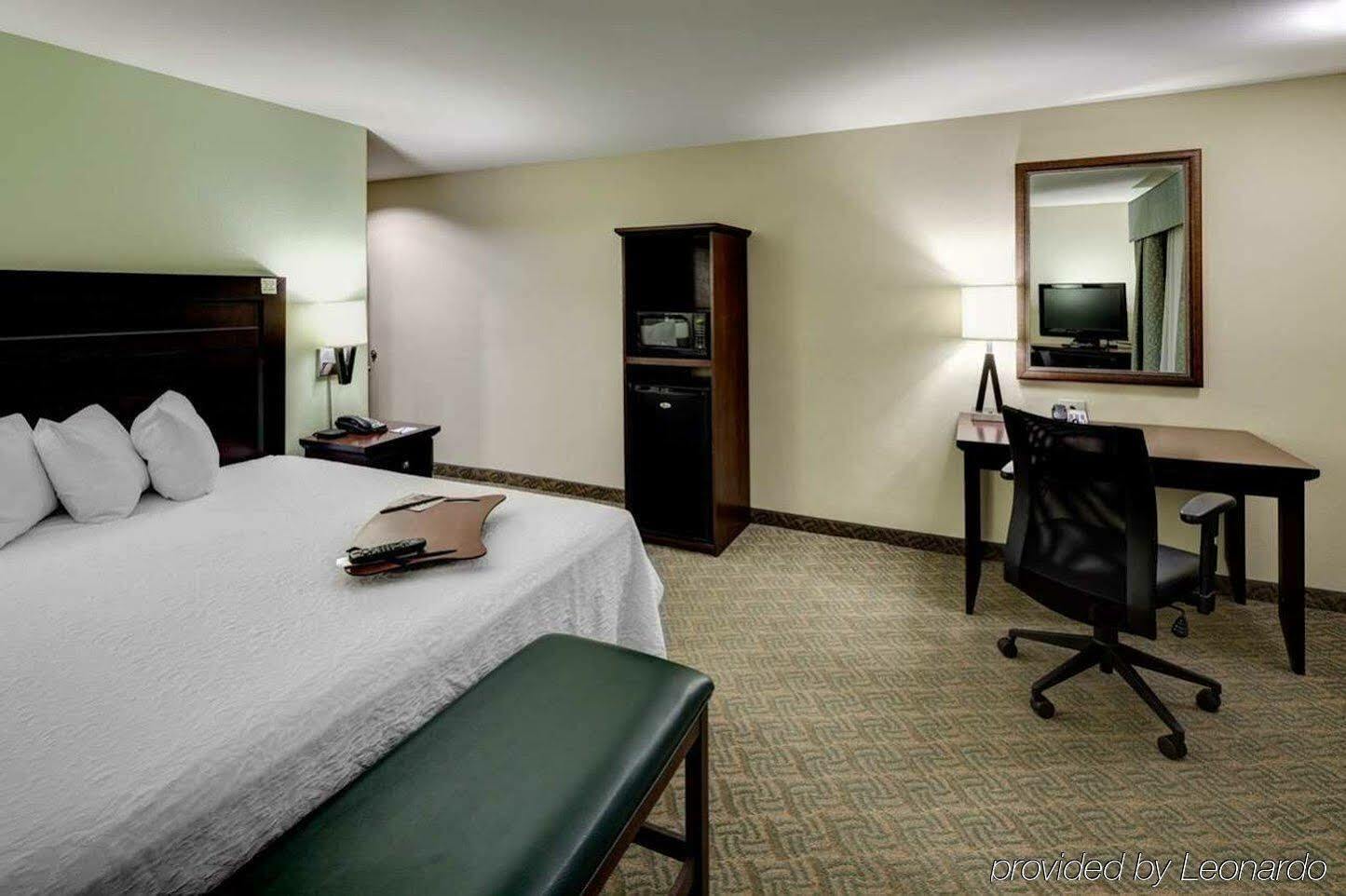 Hampton & Dallas-arlington-south Hotel Arlington