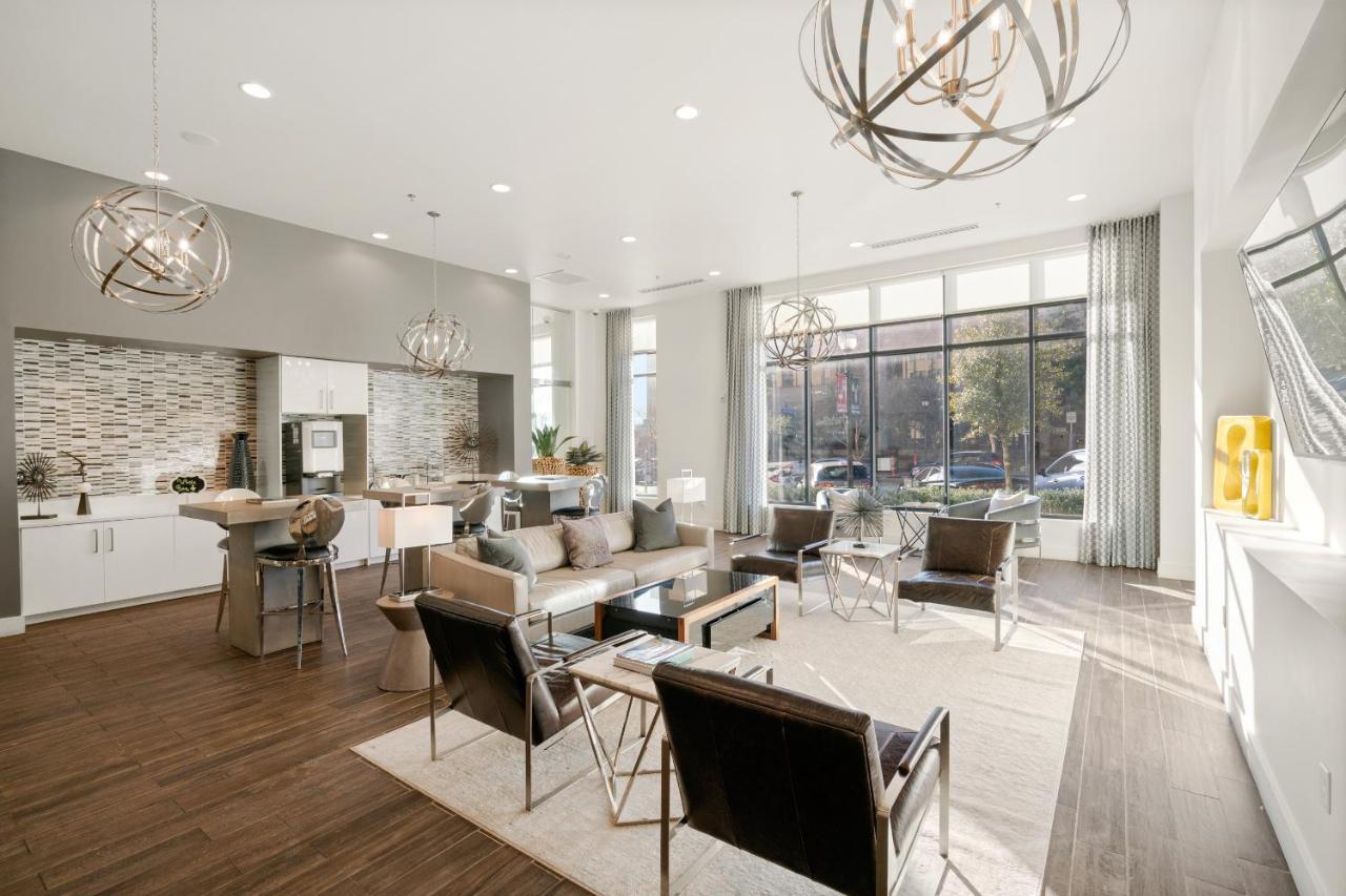 Kasa Dallas Aparthotel