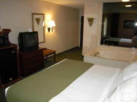 Express Interstate 20 Parks Mall By Ihg Hotel 2*