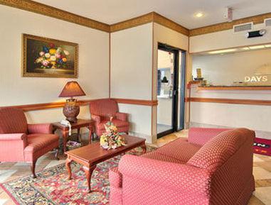 Hotel Days By Wyndham Arlington
