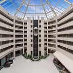 Crowne Plaza Suites Arlington By Ihg