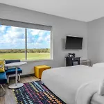 Aloft Dallas Arlington South