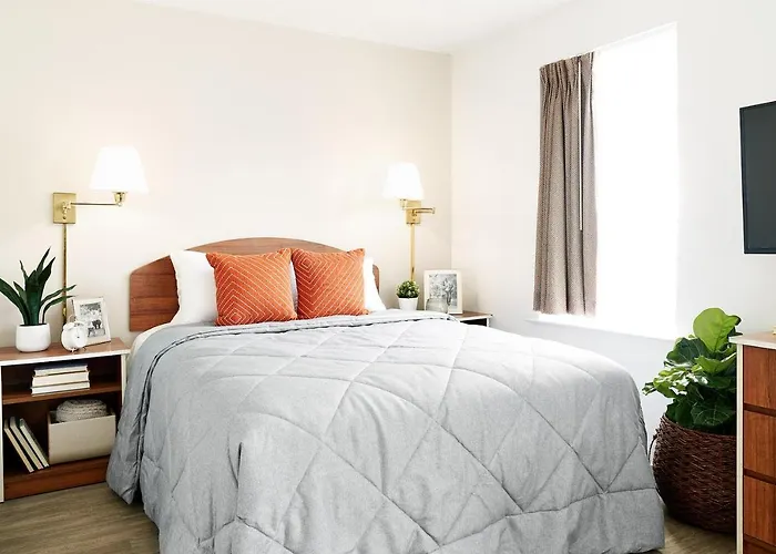 Intown Suites Extended Stay Arlington Tx - Six Flags