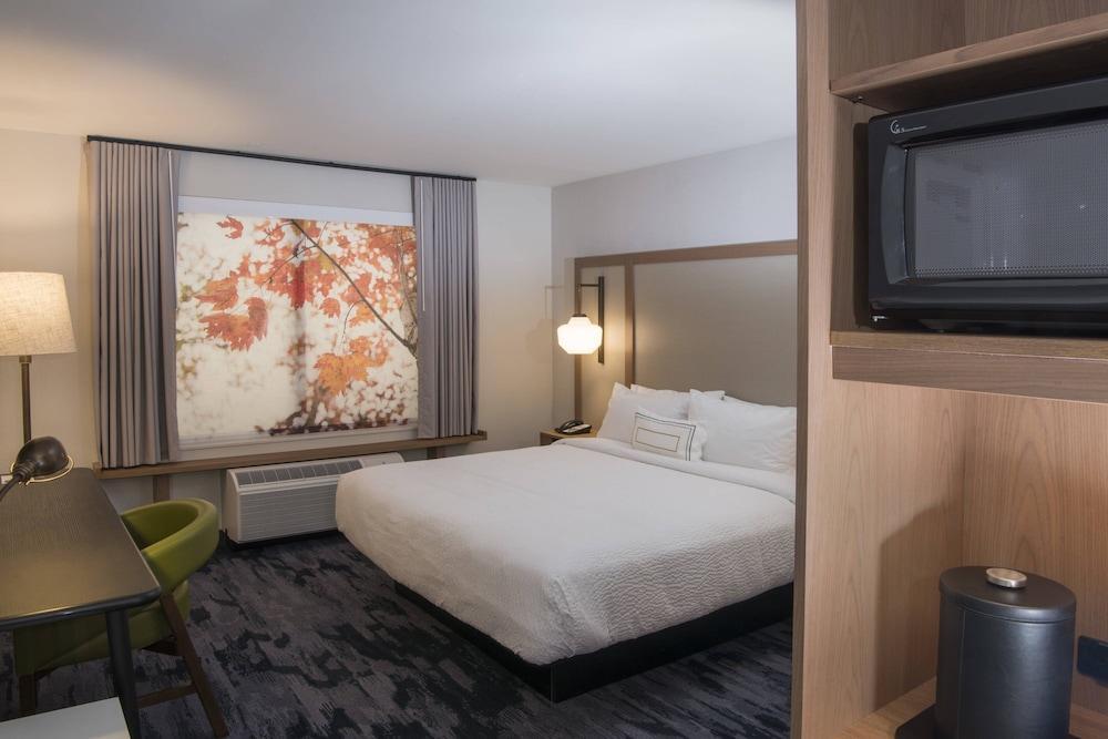 Hotel Fairfield & Dallas South 3*