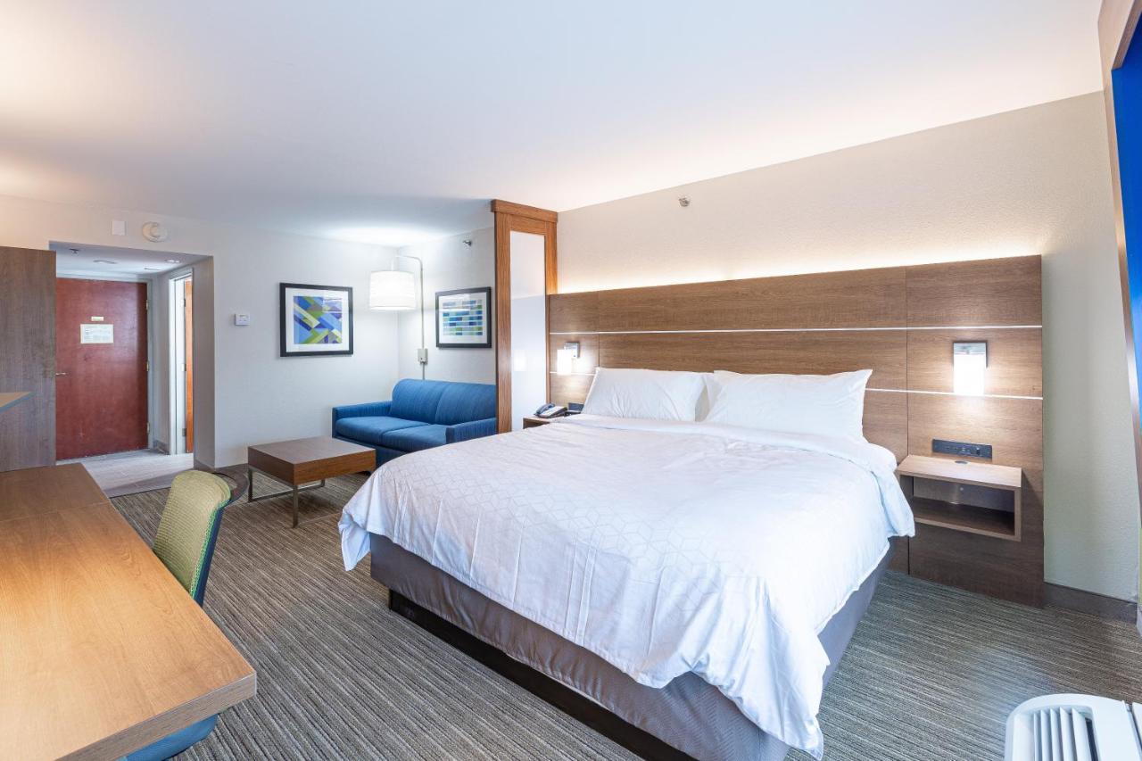Hotel Express & North - Stadium Area By Ihg