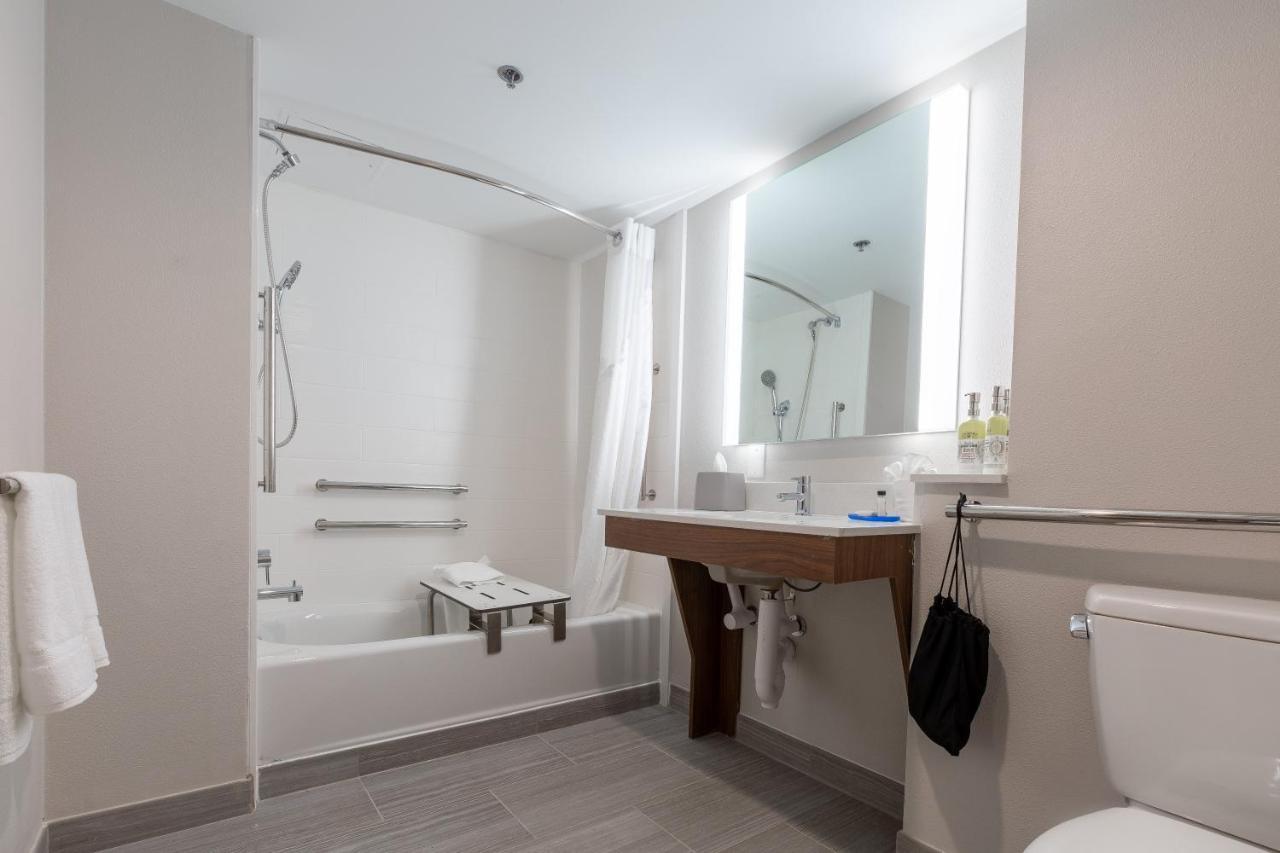 Hotel Express & North - Stadium Area By Ihg Arlington