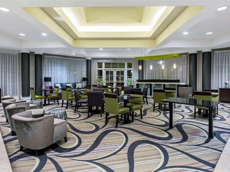 Hotel La Quinta By Wyndham Dallas South 3*