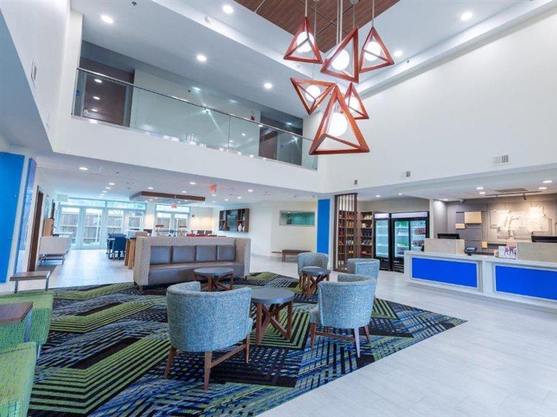 Hotel Express & North - Stadium Area By Ihg 3*