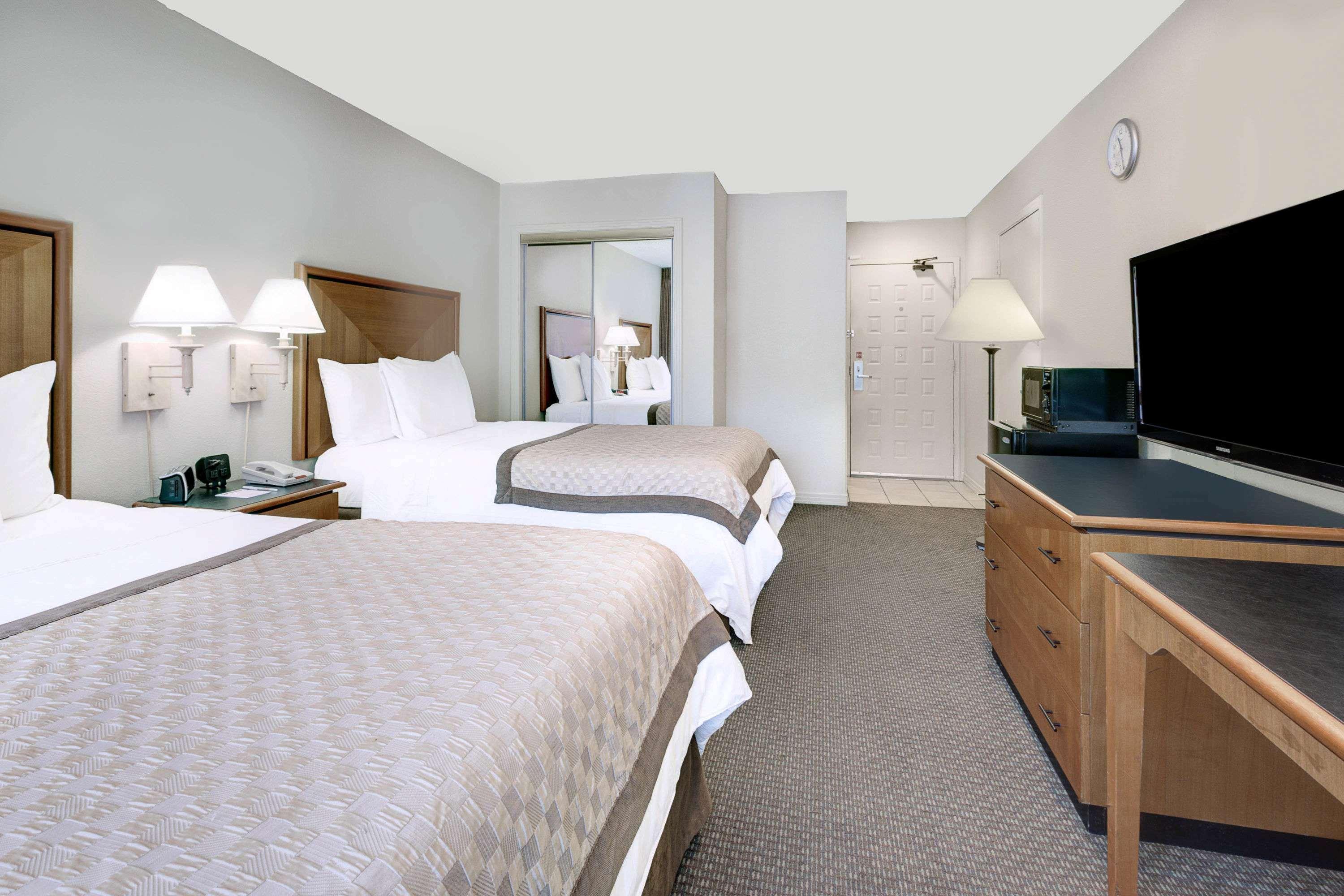 Hotel Value Extended -