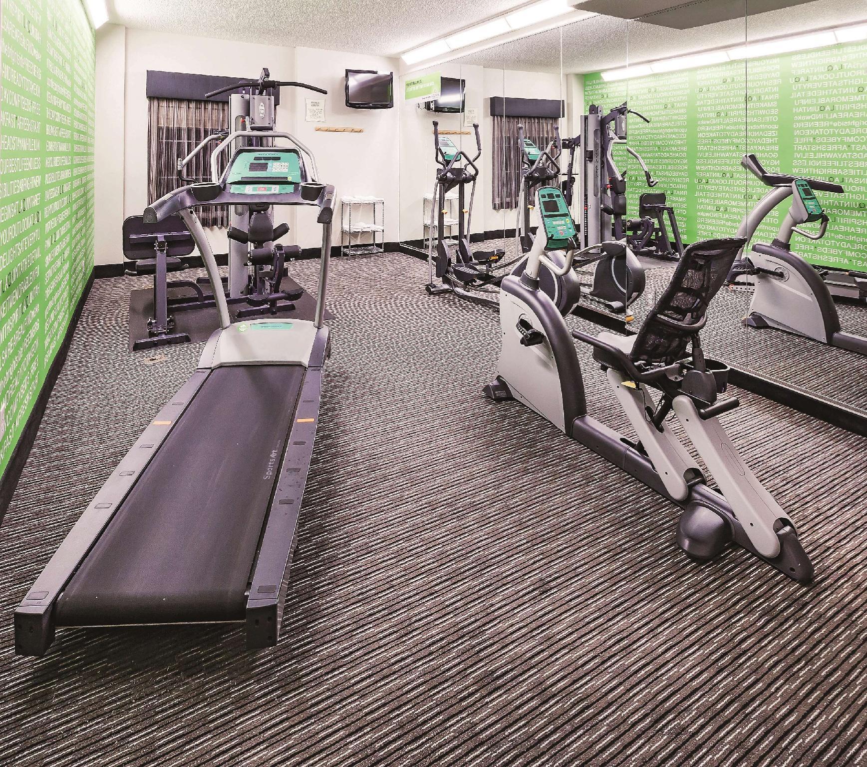 La Quinta By Wyndham Dallas South Arlington