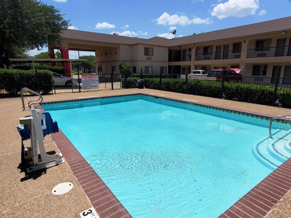 Hotel Highland Arlington