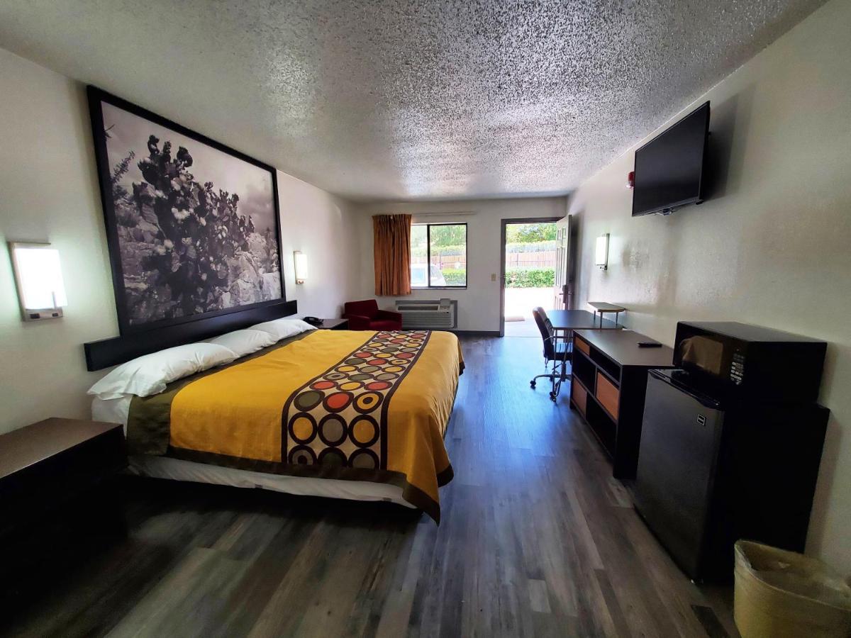 Highland Hotel Arlington