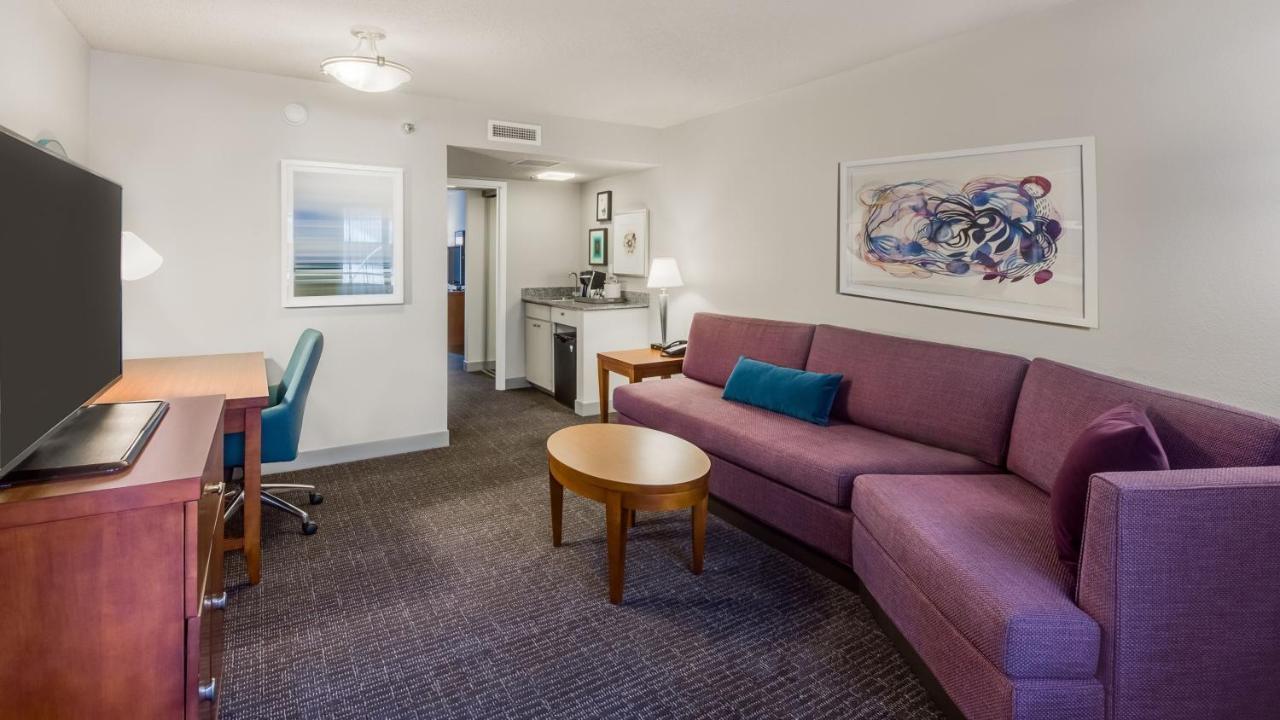 Hotel Crowne Plaza By Ihg 4*