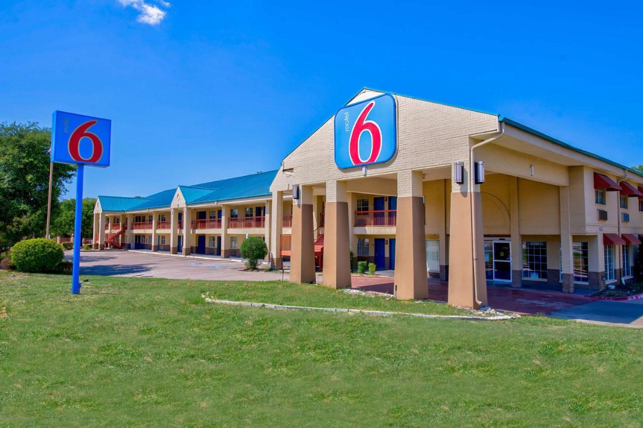 6-arlington, Tx Hotel 2*