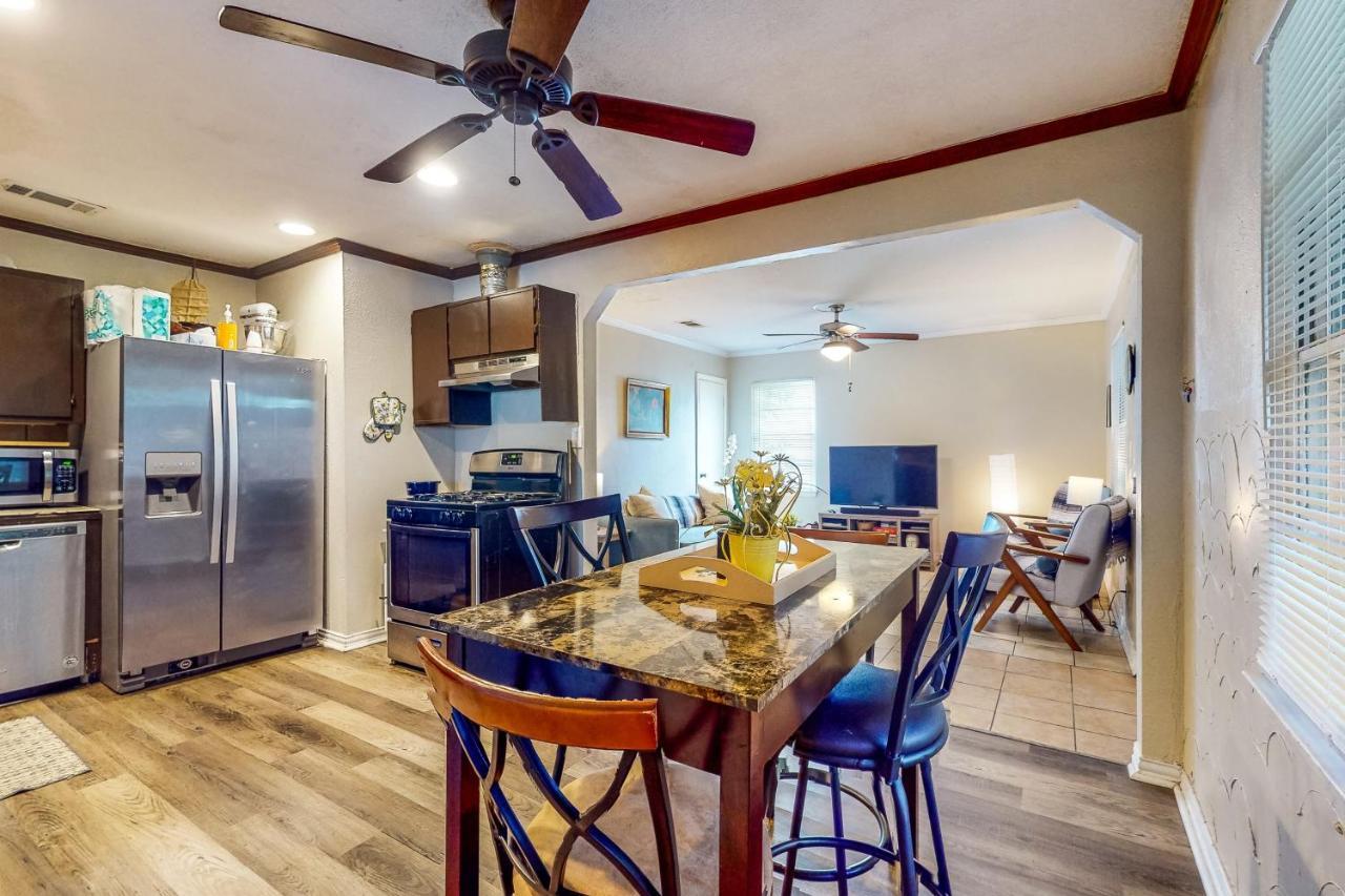 Casa Azul Arlington