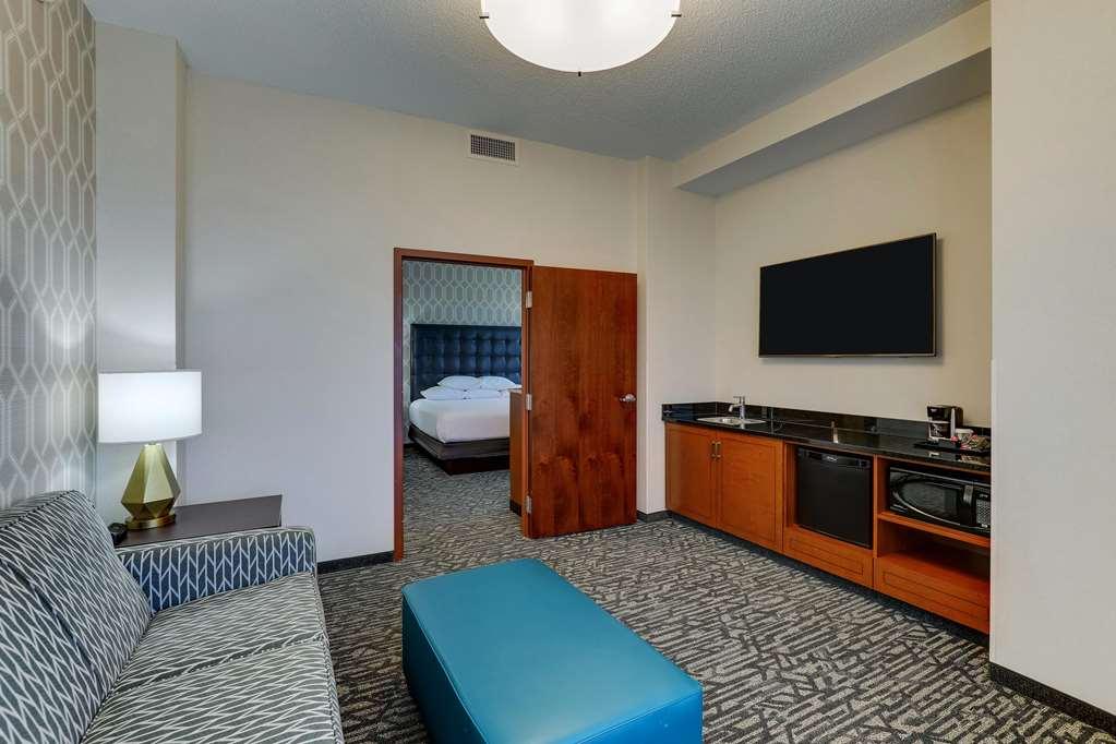 Drury Plaza Dallas Hotel Arlington