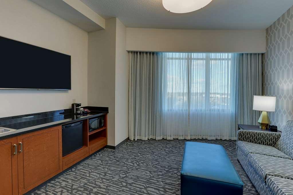 Hotel Drury Plaza Dallas Arlington