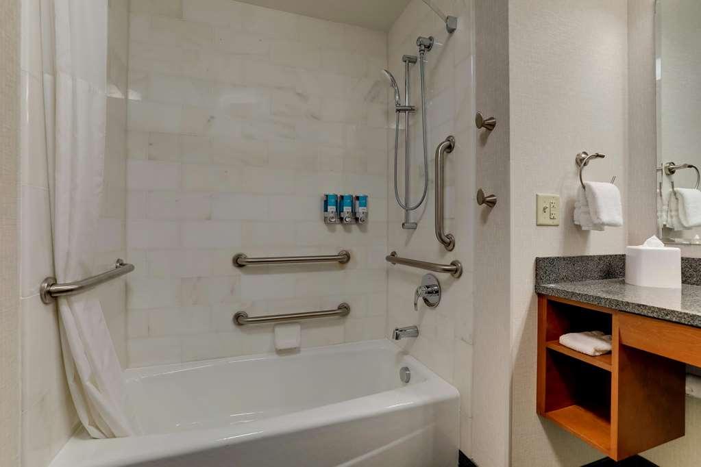 Drury Plaza Dallas * Arlington