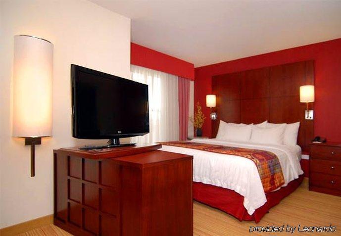 Hotel By Marriott South Arlington