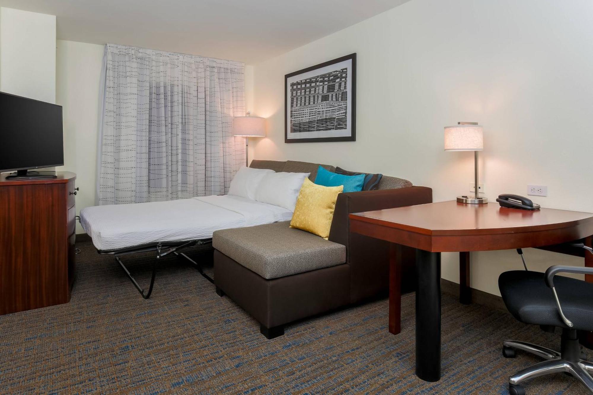By Marriott South Hotel Arlington