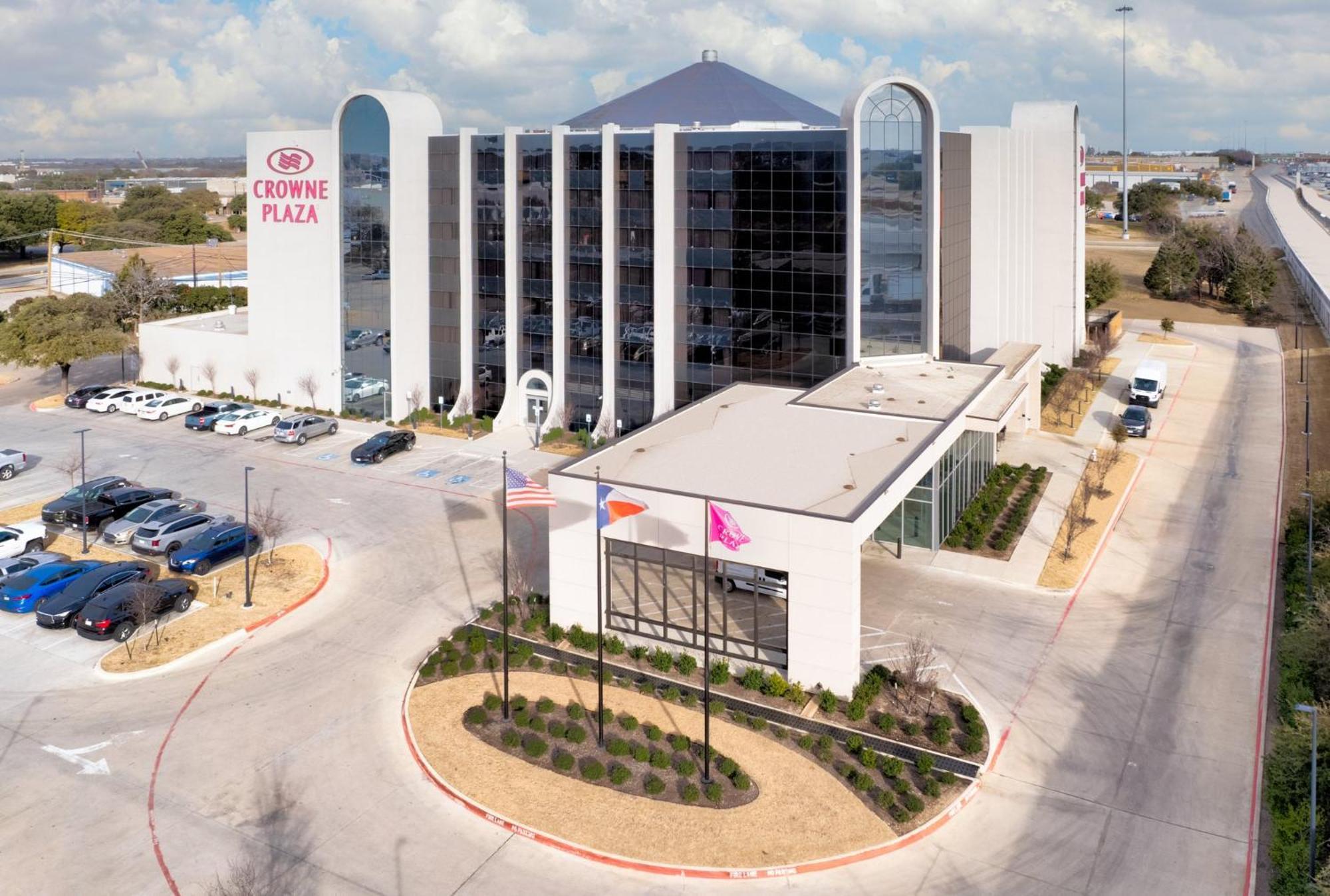Hotel Crowne Plaza By Ihg 4*