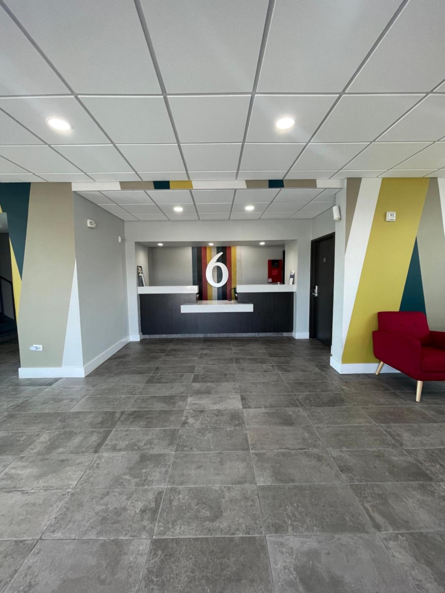 6 Tx Entertainment District Hotel Arlington