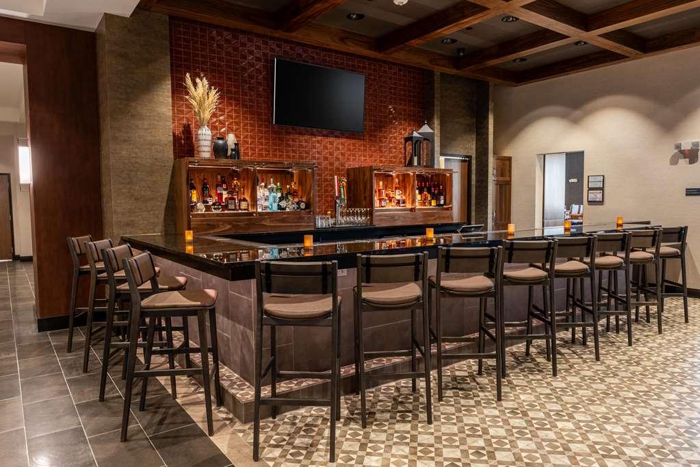 Drury Plaza Dallas Hotel Arlington