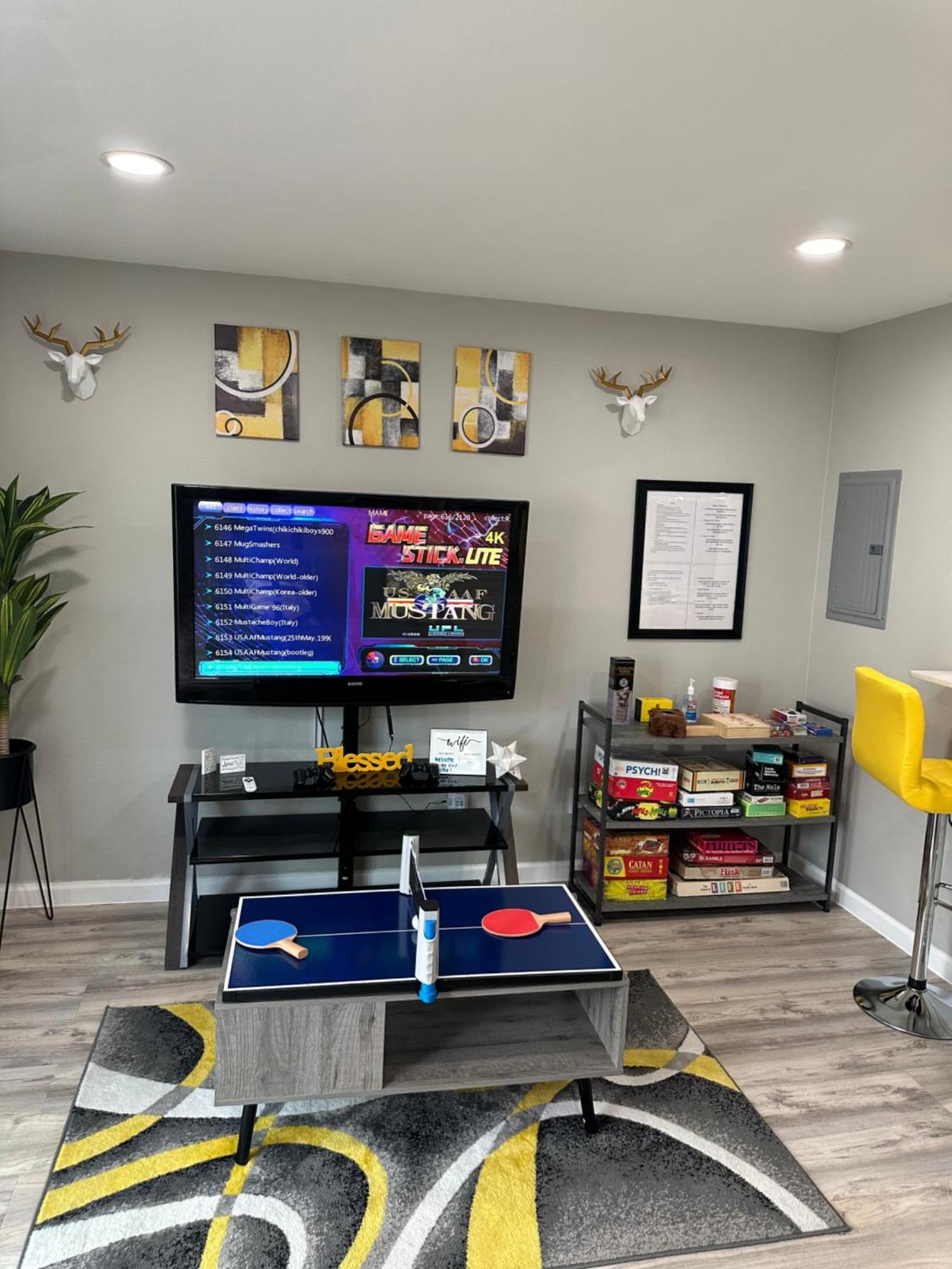 Retreat And Games Galore 7 Mins From At&t Apartment