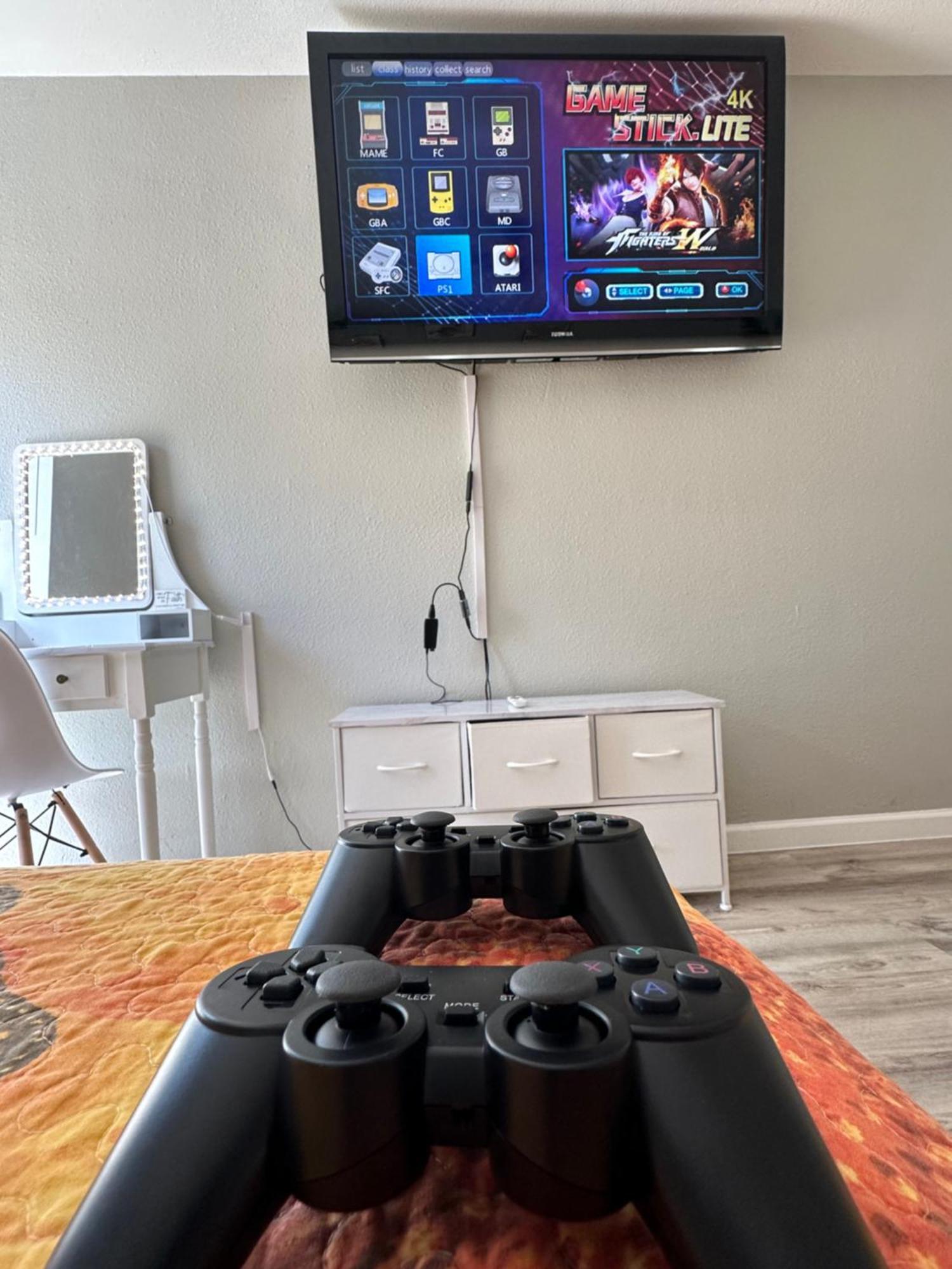 Retreat And Games Galore 7 Mins From At&t Arlington