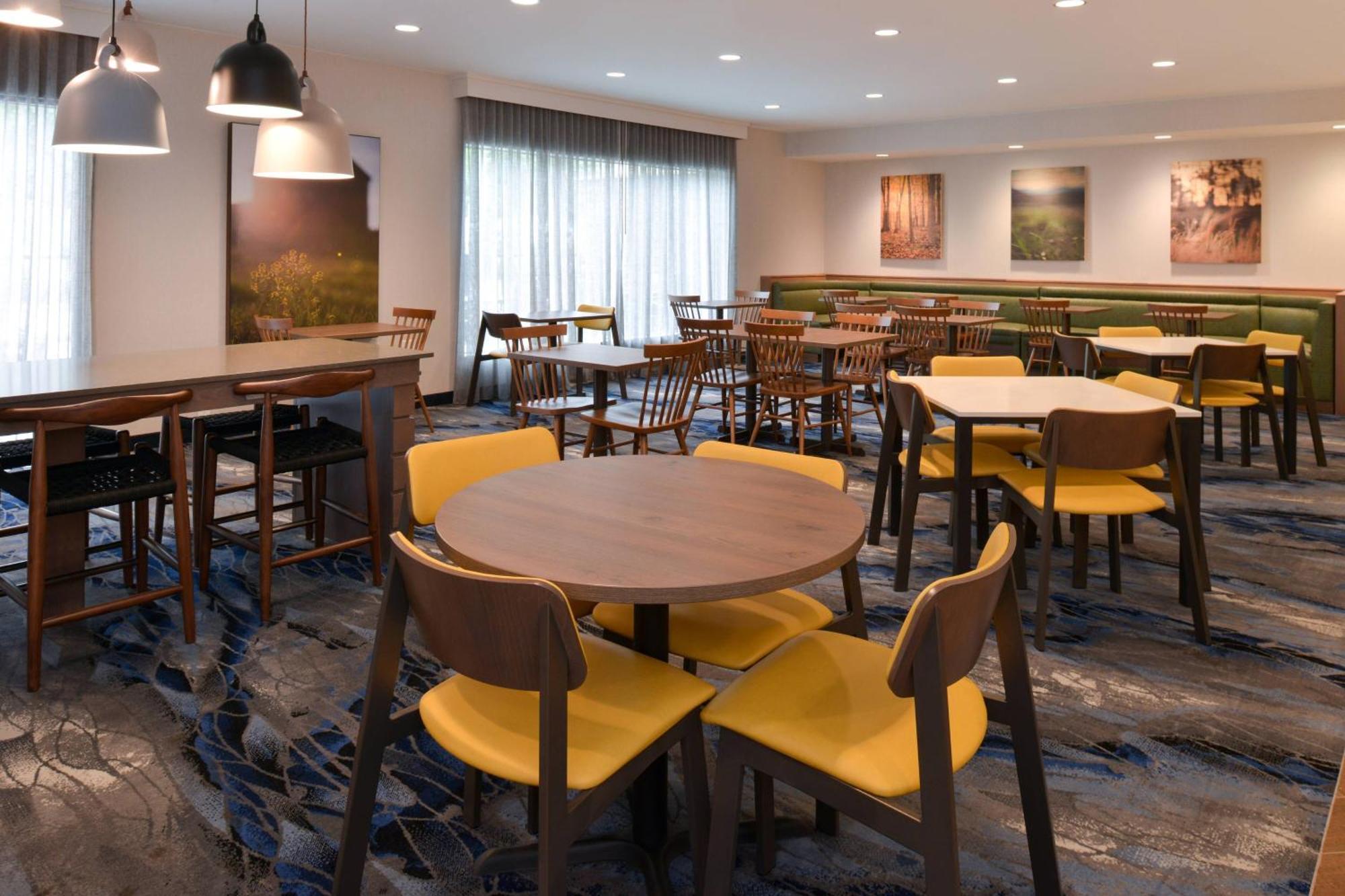 Hotel Fairfield Near Six Flags Arlington