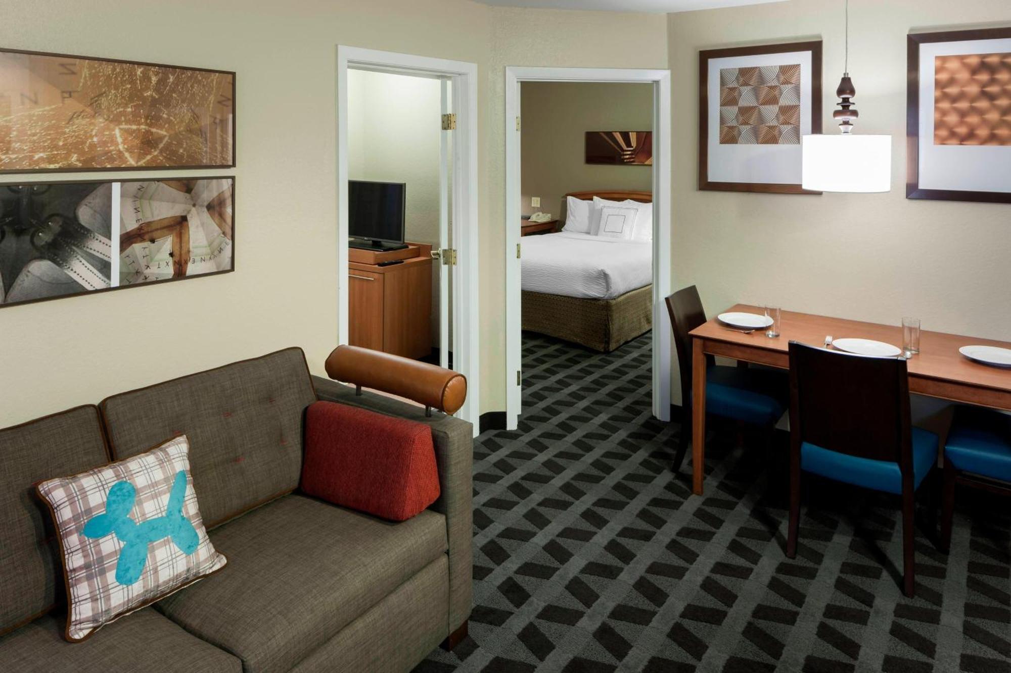 Towneplace Dallas North Arlington