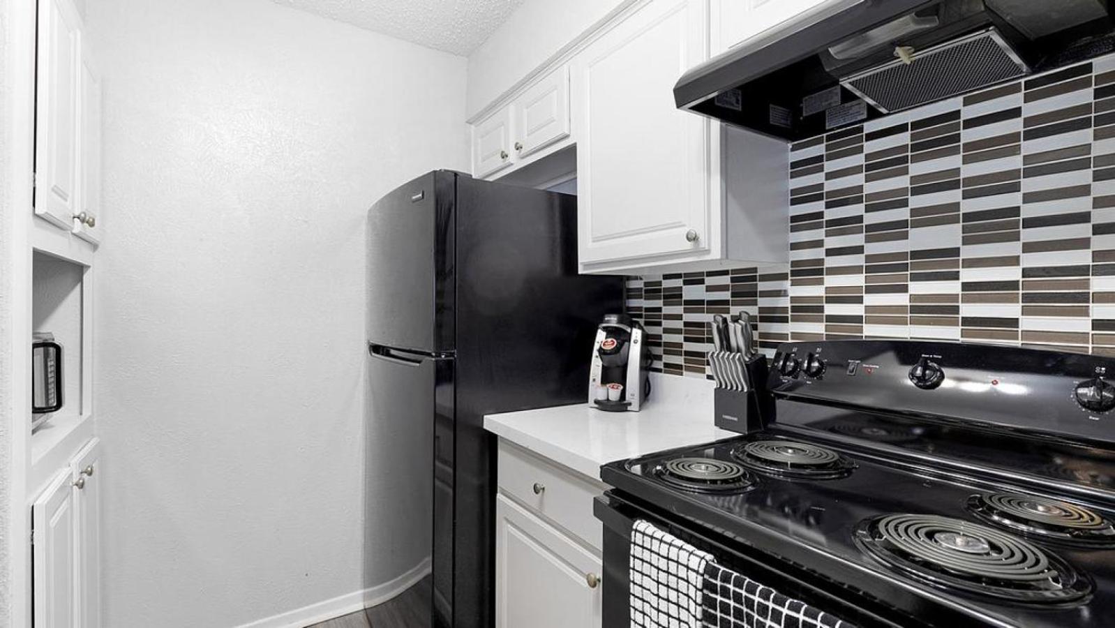 Landing At The Biltmore - 1 Bedroom In North Arlington