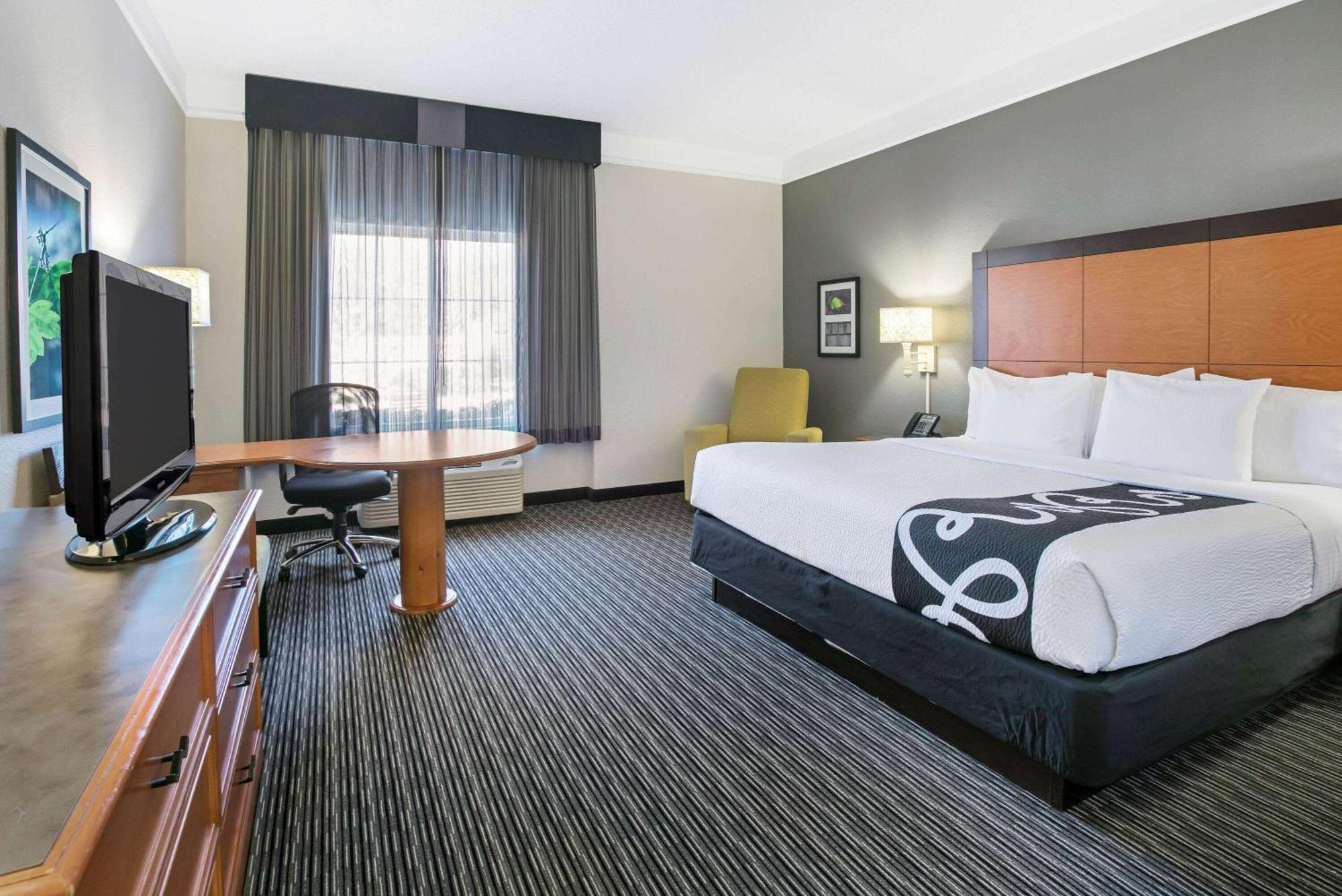 La Quinta By Wyndham Dallas South Hotel 3*