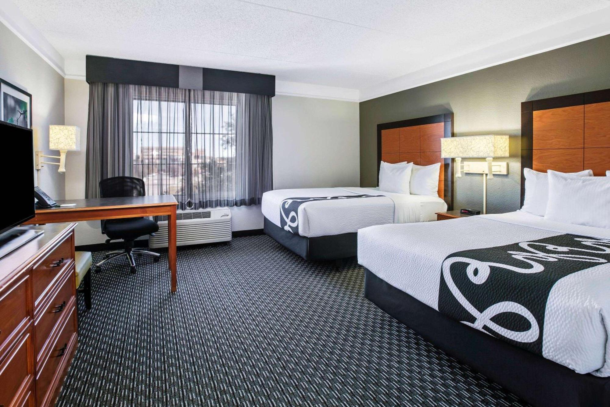 La Quinta By Wyndham Dallas South 3*