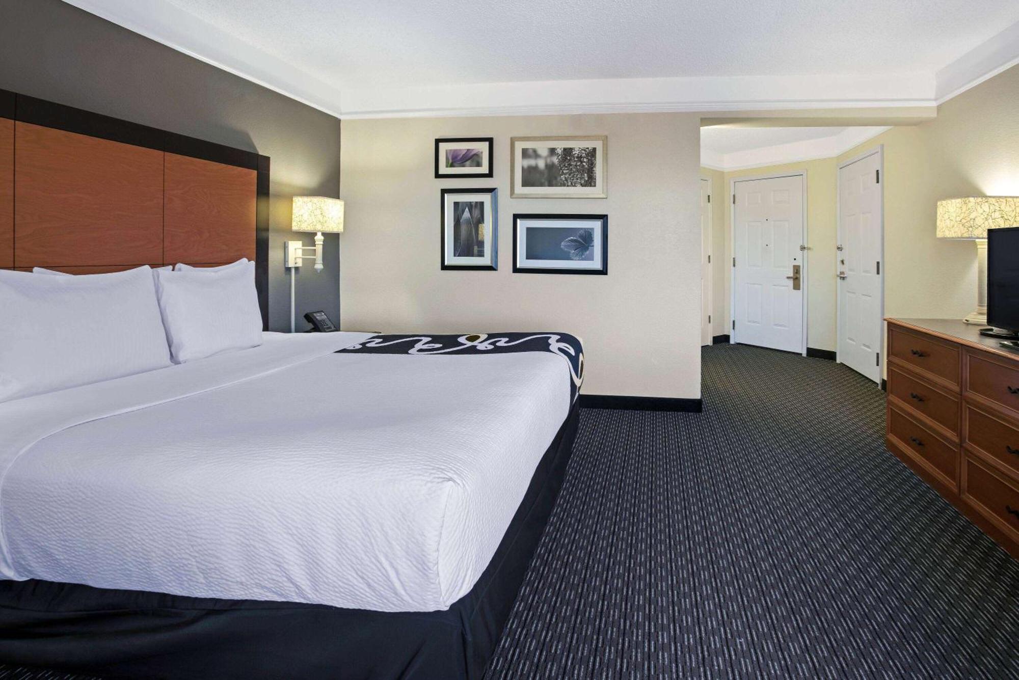 La Quinta By Wyndham Dallas South Hotel 3*