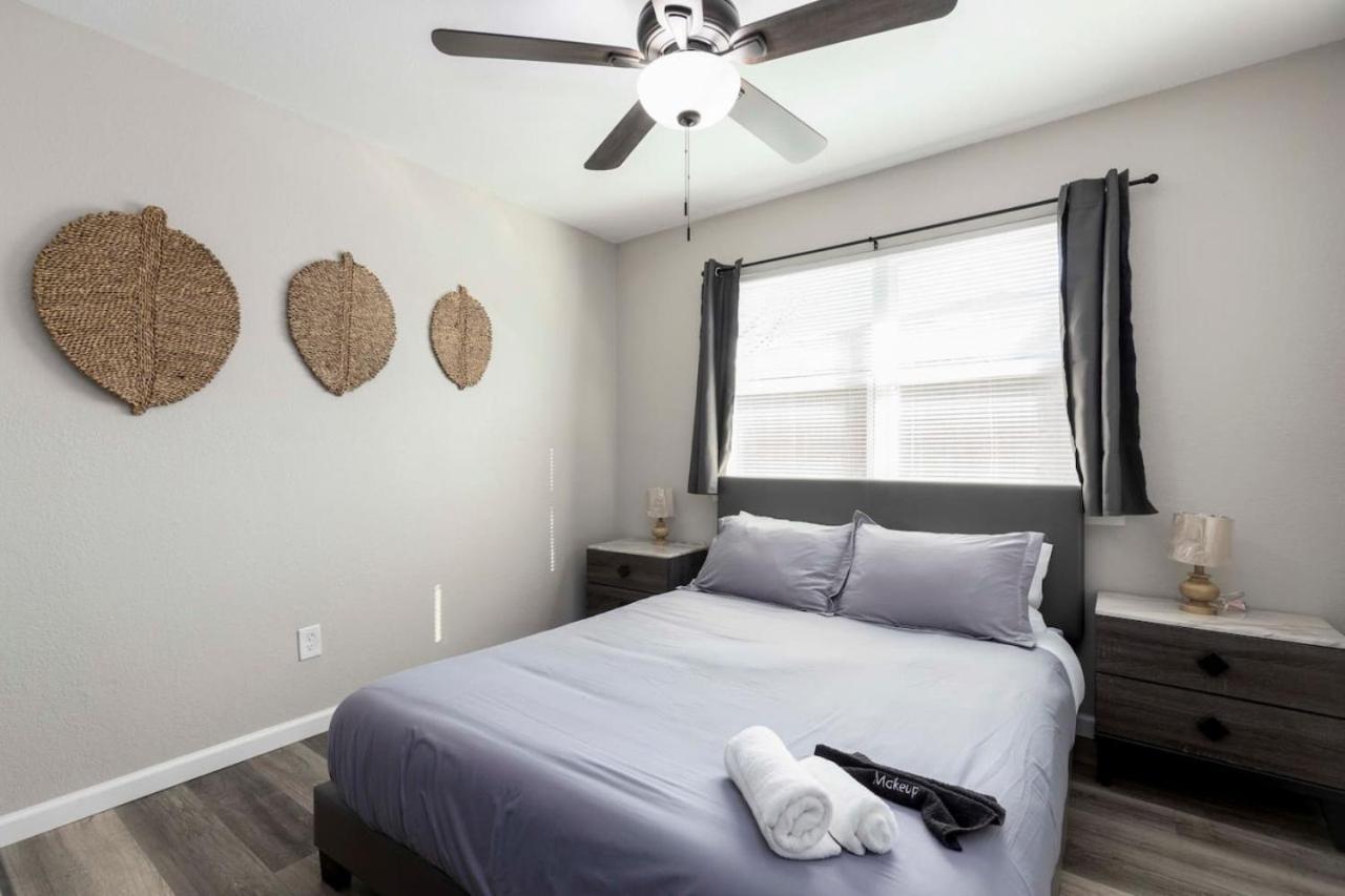 Lavish Hidden Gem Pet Friendly Arlington