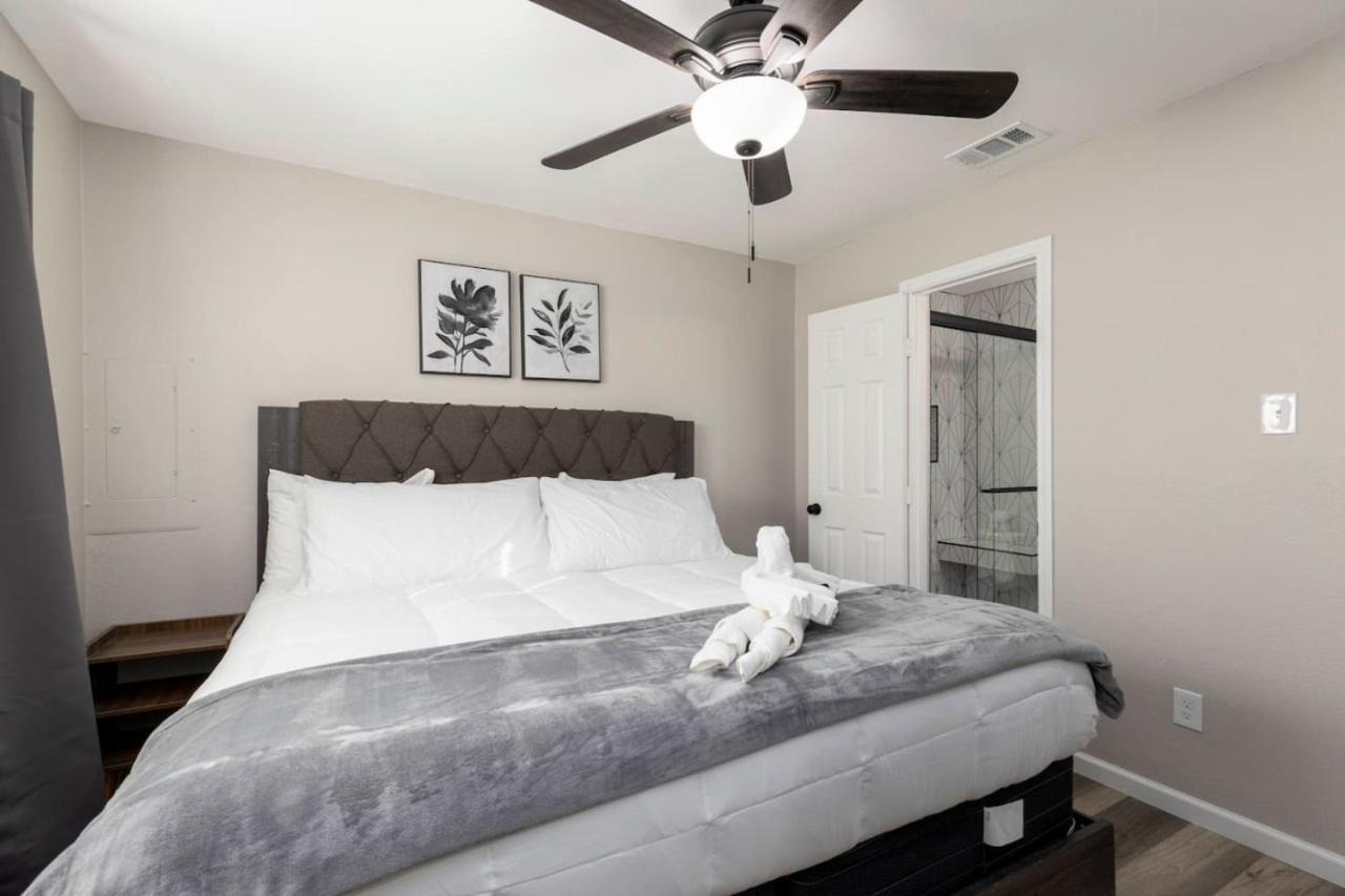 Holiday home Lavish Hidden Gem Pet Friendly