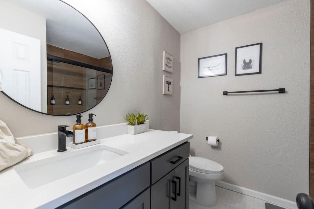 Lavish Hidden Gem Pet Friendly *