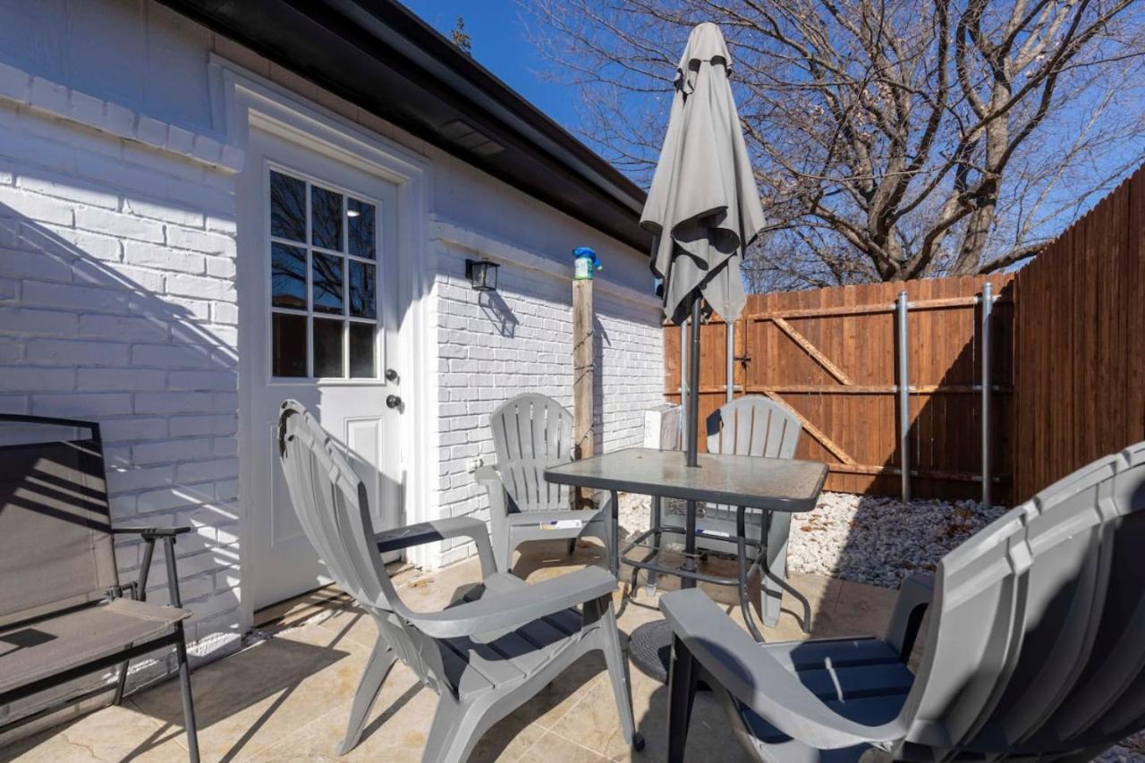 Lavish Hidden Gem Pet Friendly Arlington