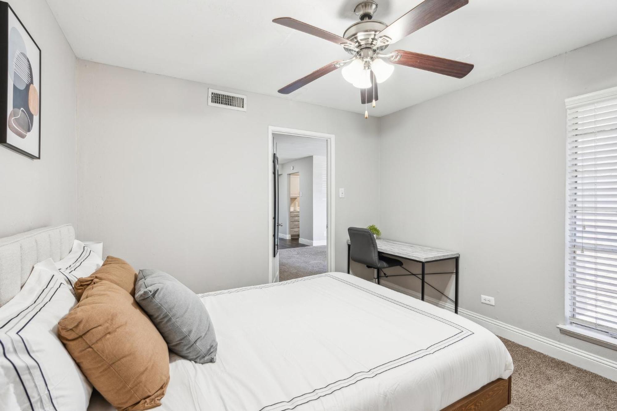 Stratton 309-d I Spacious 2 Bed 2 Bath