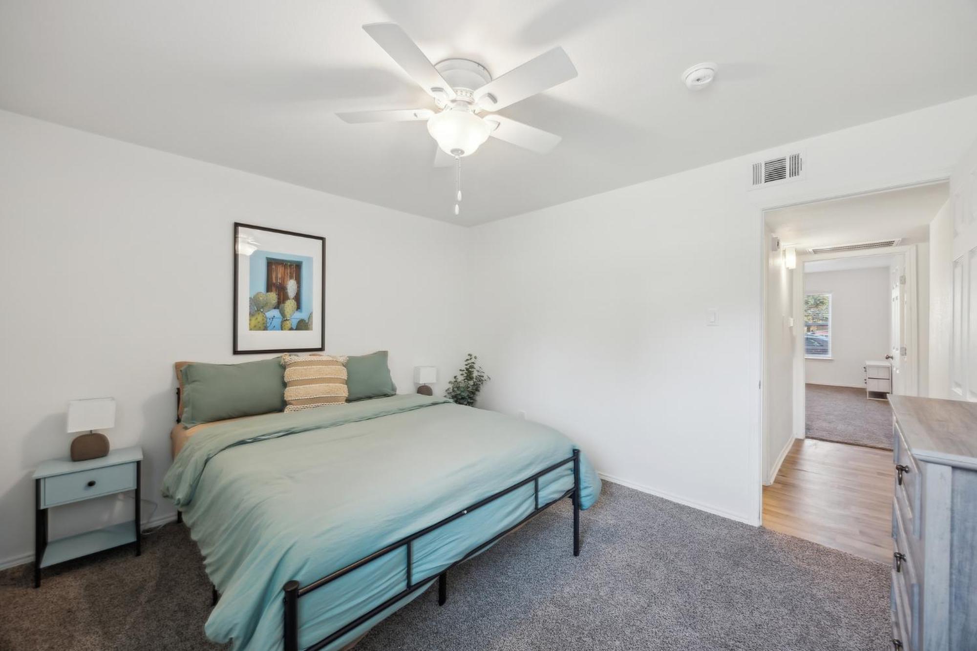 Apartment The Landry 100 Spacious And Cozy 2 Bedroom 2bth
