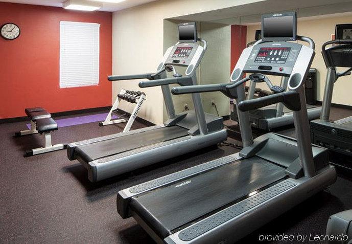 Towneplace Dallas North Hotel 3*